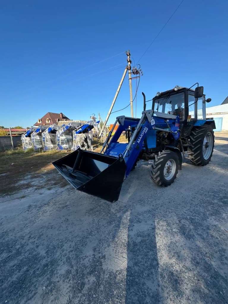 Трактор Dongfeng в деталях