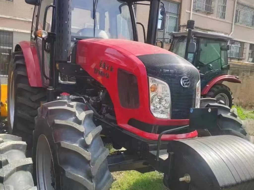 DF-904 — трактор DONGFENG у БЕЛТЕХФЕРМЪ local:df-904:H31dcadedb1d44dedbc7cb2641b8261200.jpg