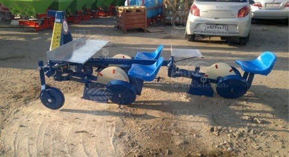 Рассадопосадочная машина 3-х рядная Польша