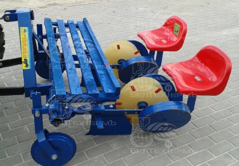 Рассадопосадочная машина 2-х рядная Беларусь